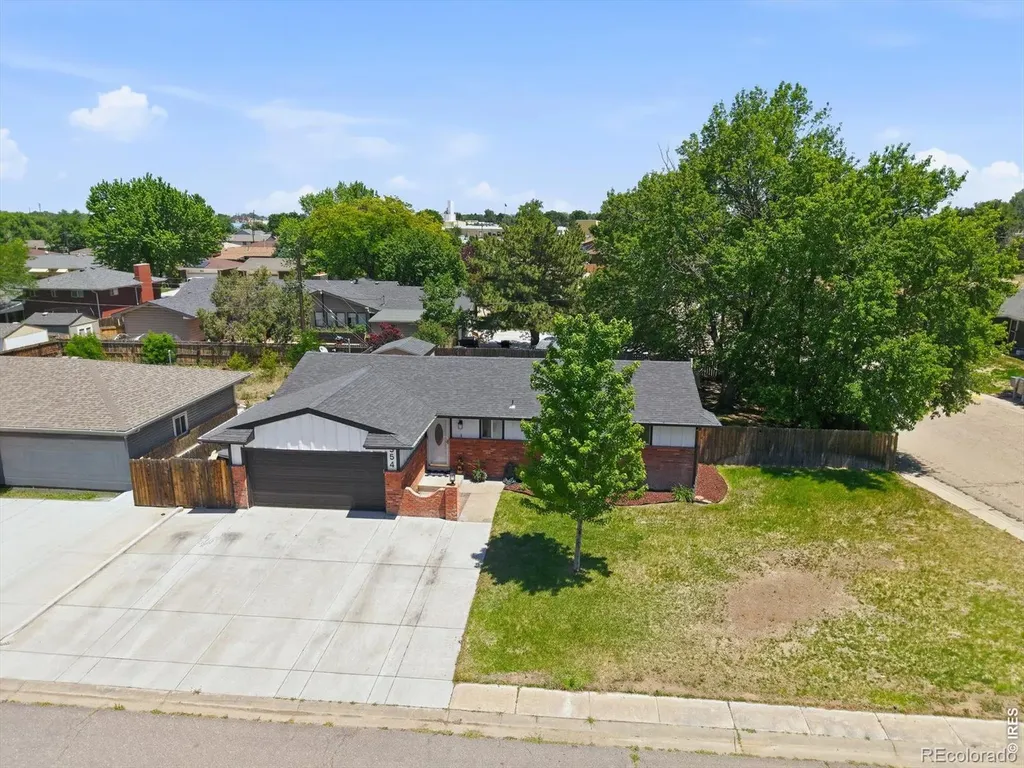 354 S 5th Street La Salle CO 80645