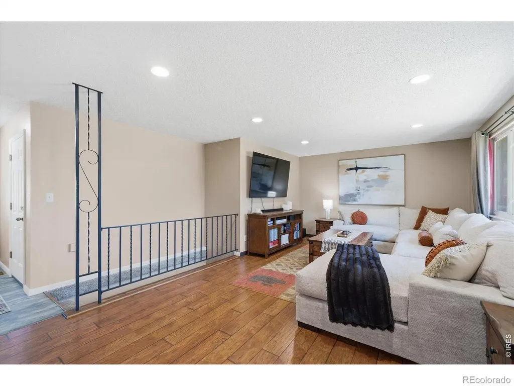 354 S 5th Street La Salle CO 80645