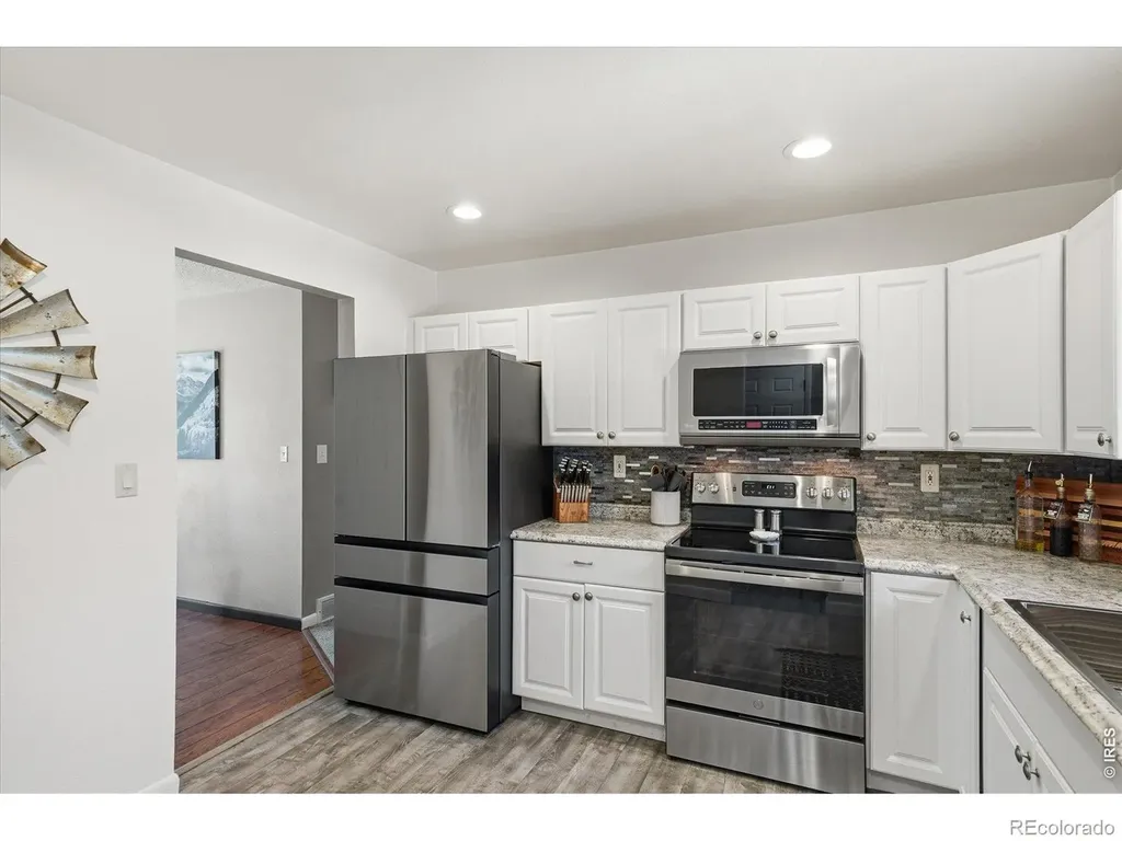 354 S 5th Street La Salle CO 80645
