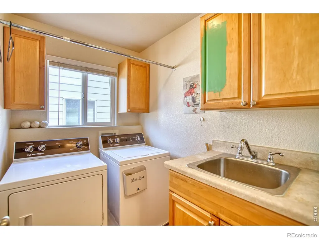 7476 Skyline Street Longmont CO 80504