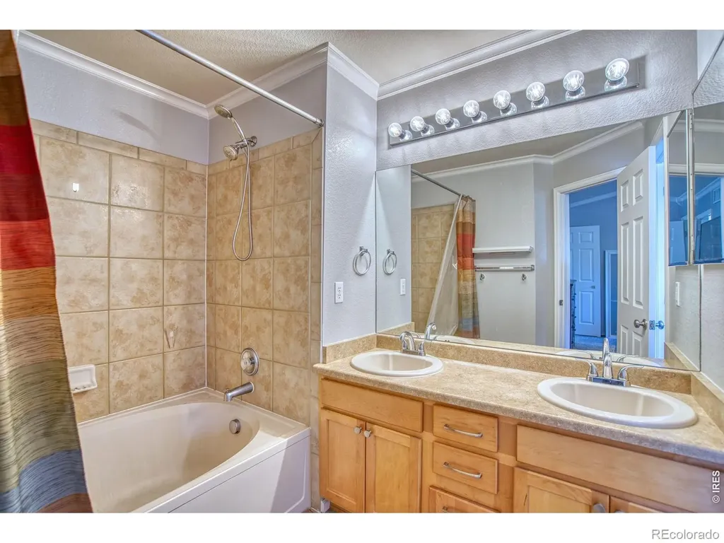 7476 Skyline Street Longmont CO 80504