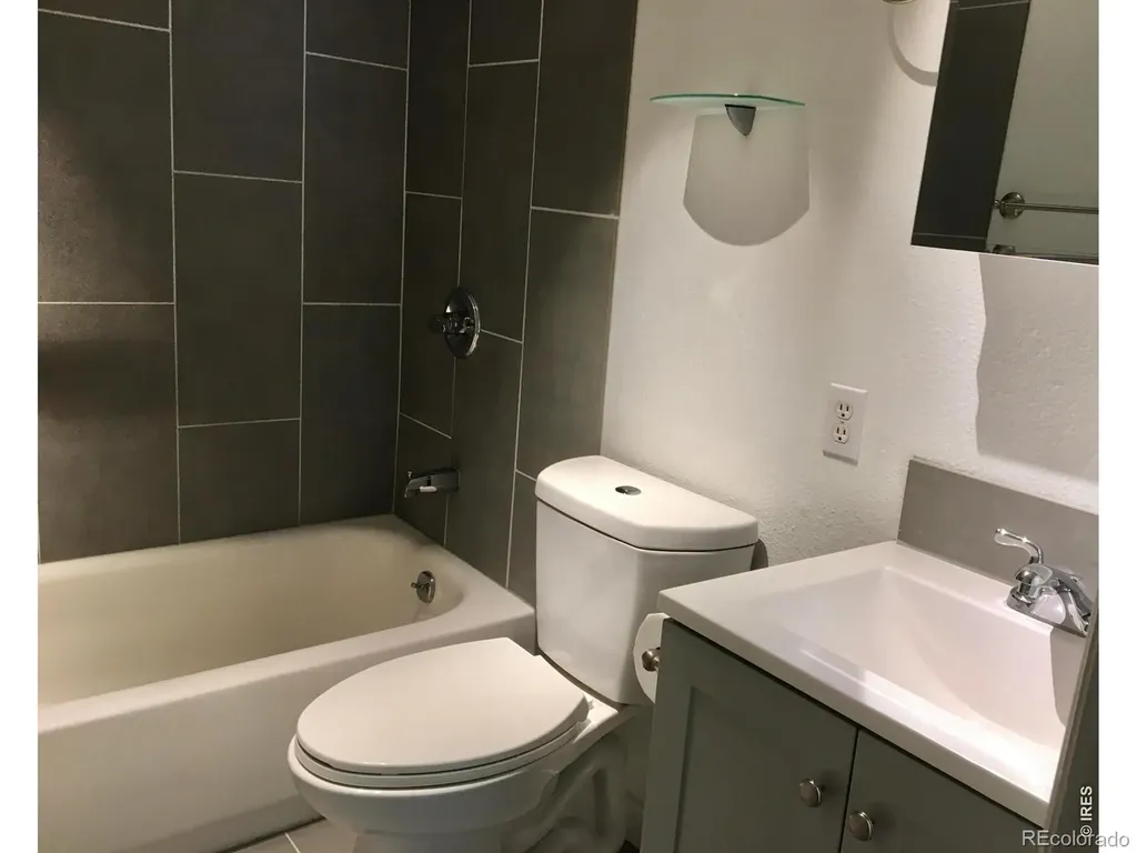 3814 Columbia Drive Longmont CO 80503