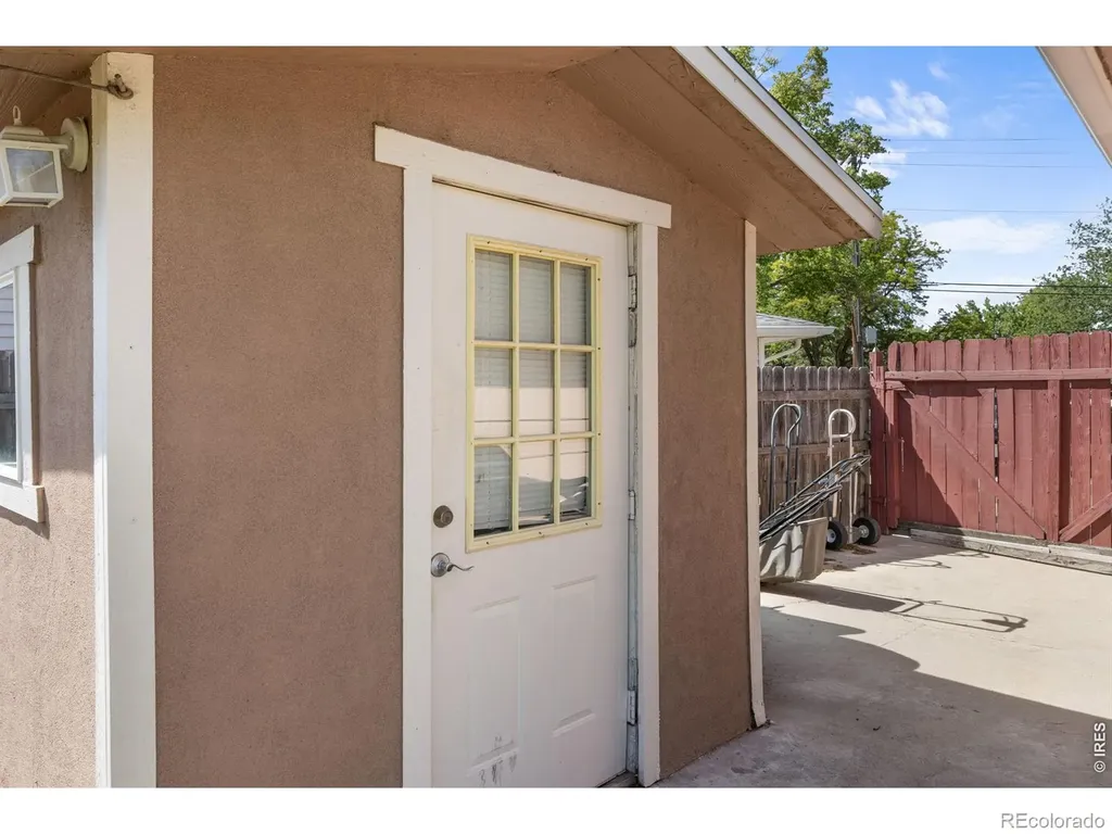 12 Sherman Court Longmont CO 80501