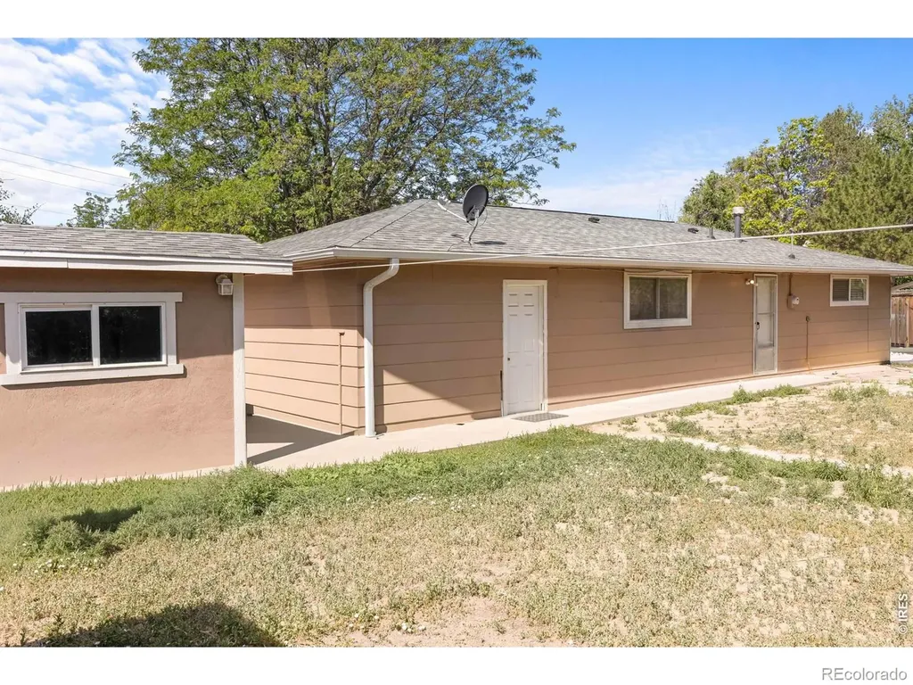 12 Sherman Court Longmont CO 80501