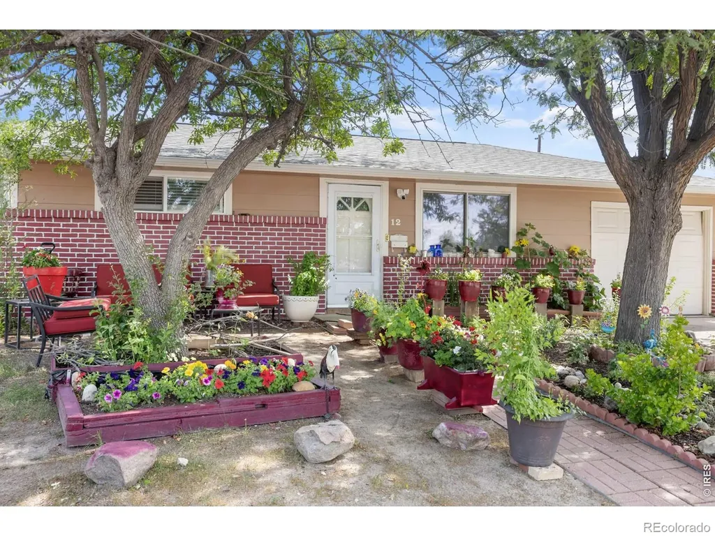 12 Sherman Court Longmont CO 80501