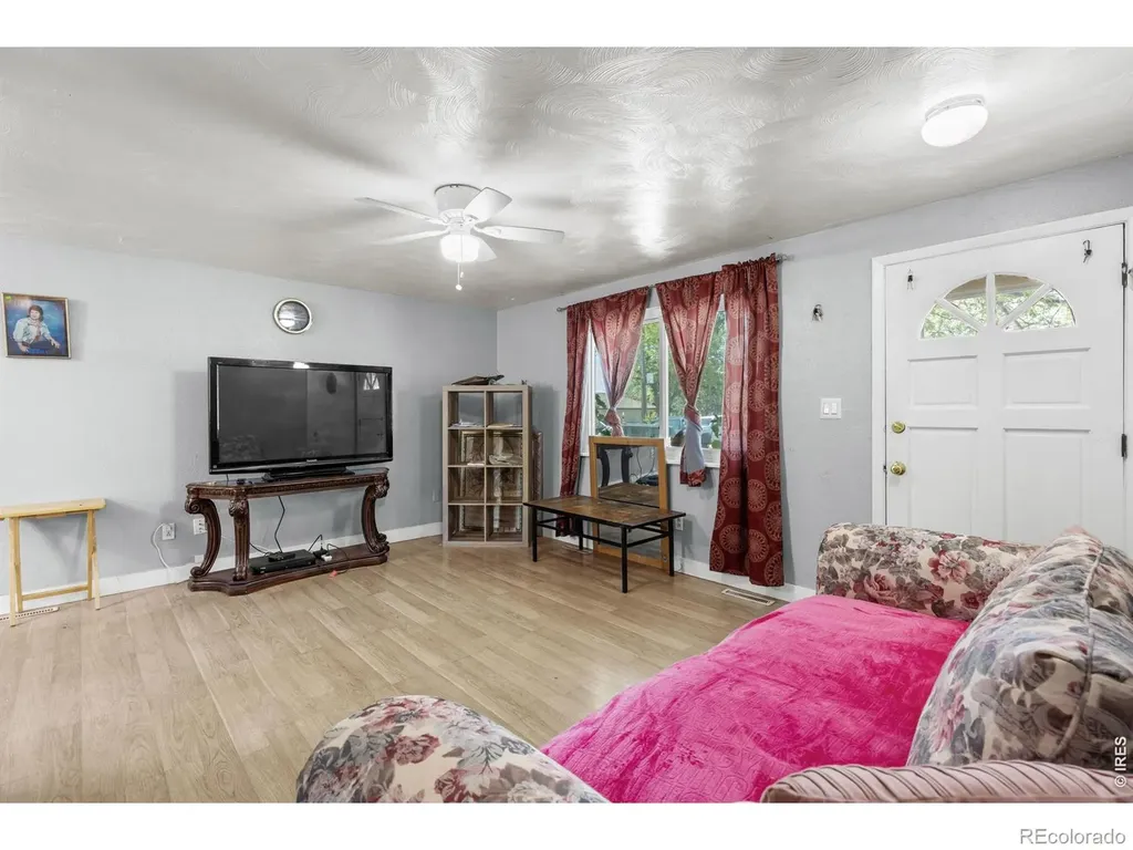 12 Sherman Court Longmont CO 80501