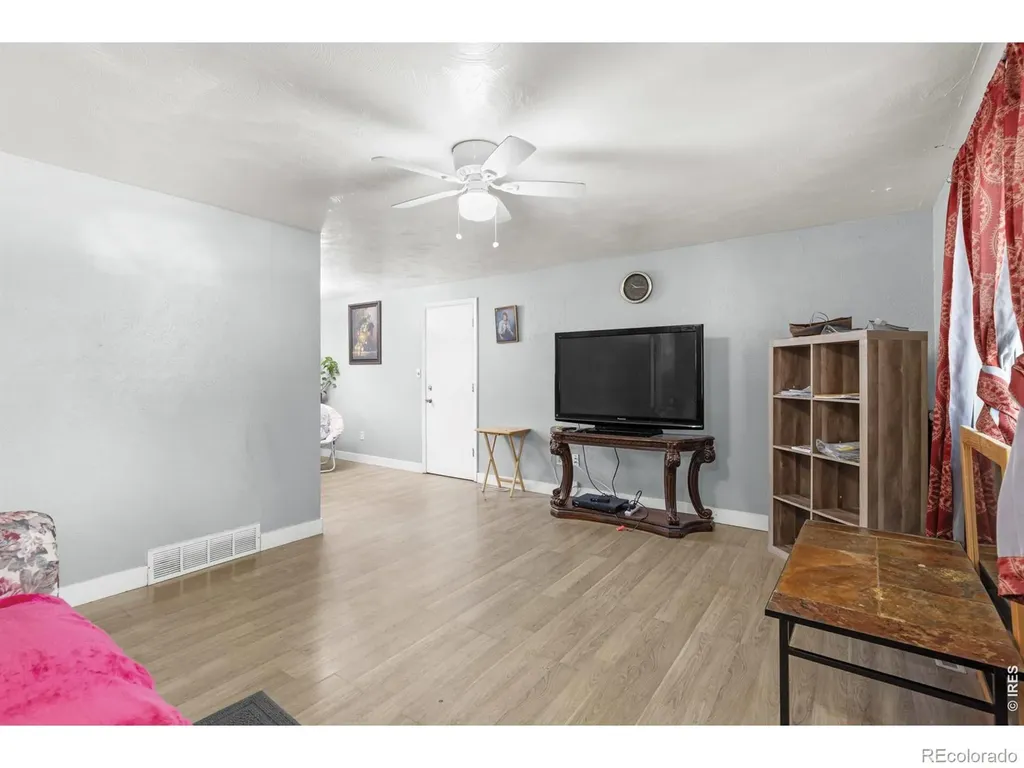 12 Sherman Court Longmont CO 80501