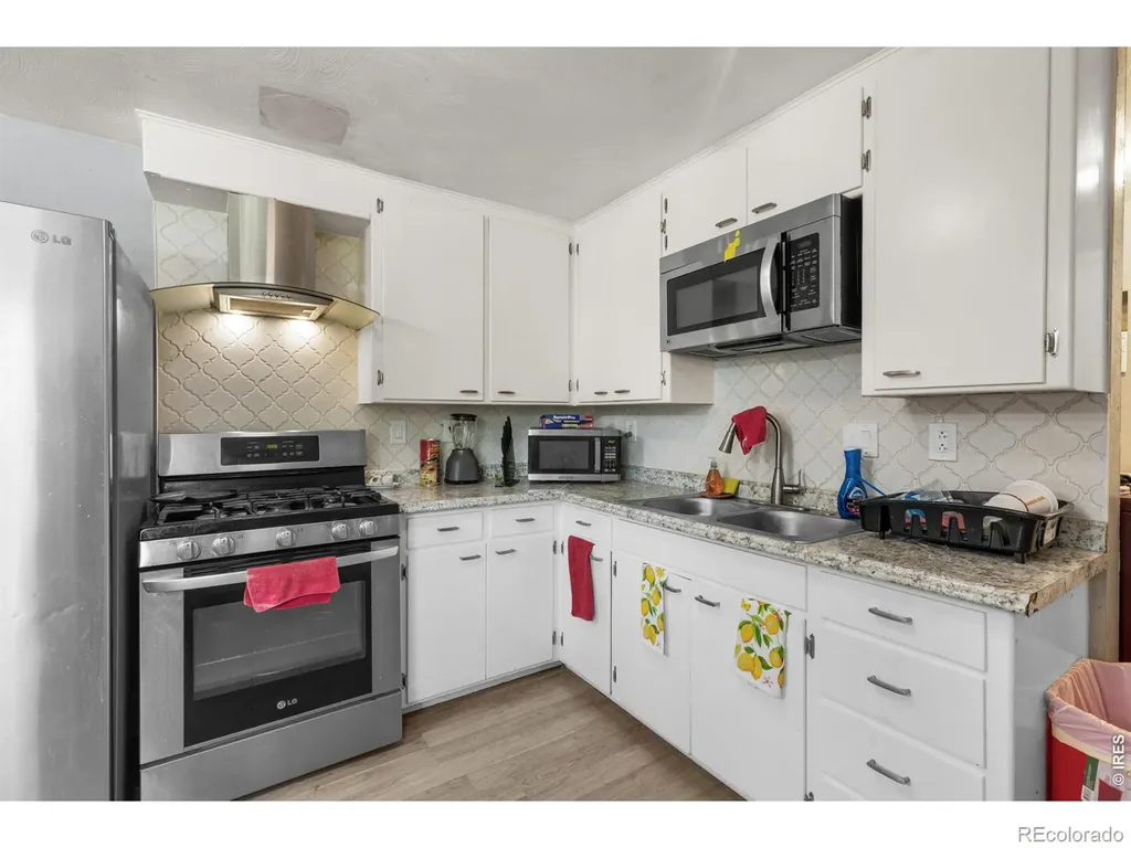 12 Sherman Court Longmont CO 80501
