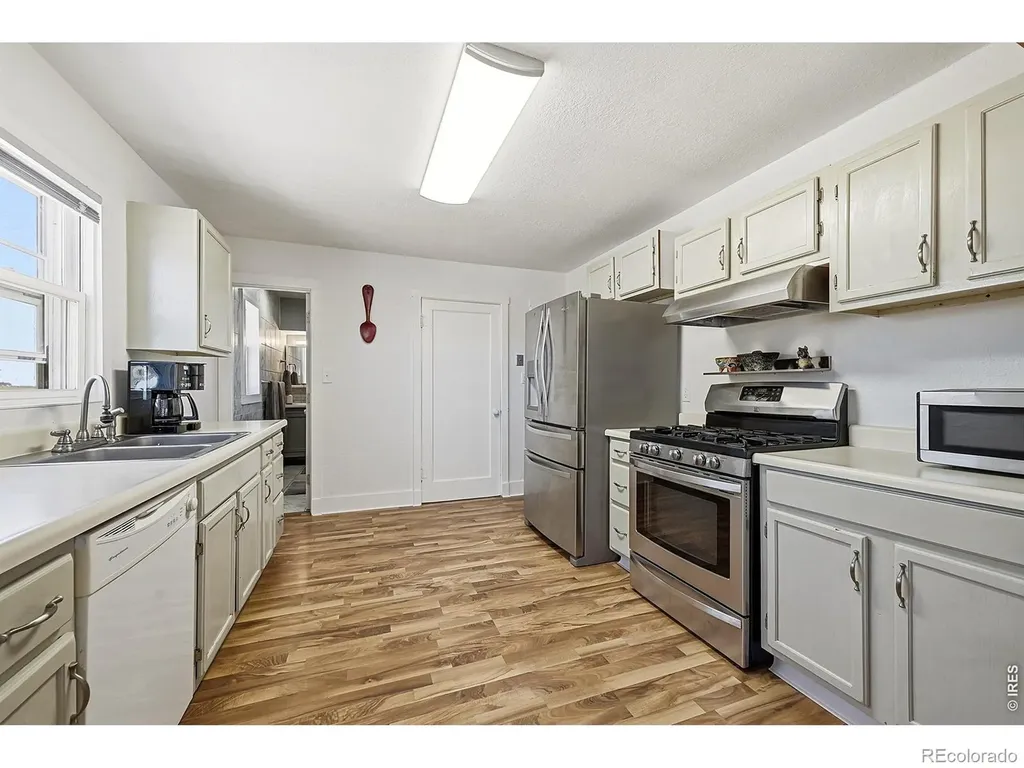 21081 County Road 66 Greeley CO 80631