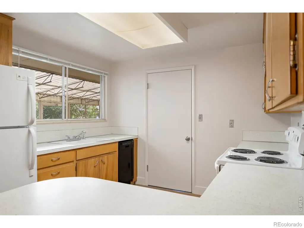 817 Litle Court Loveland CO 80537
