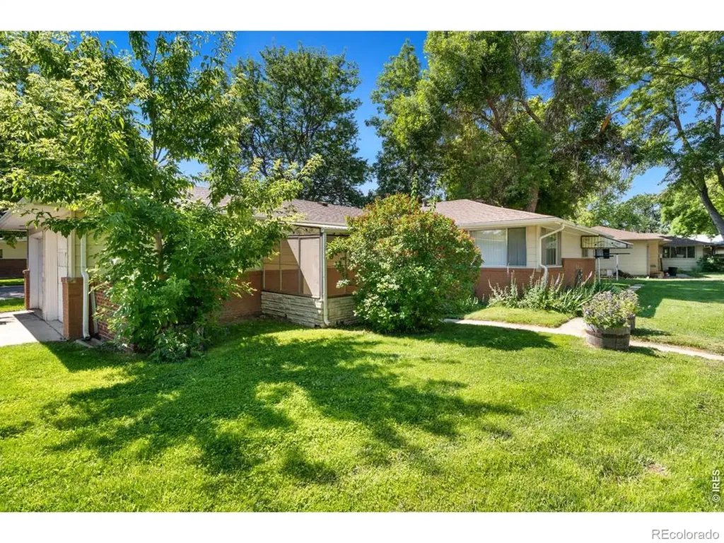 817 Litle Court Loveland CO 80537