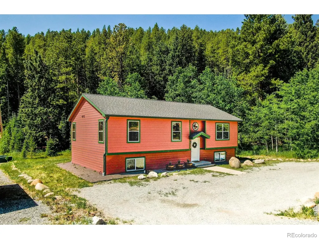 788 W 4th Street Nederland CO 80466