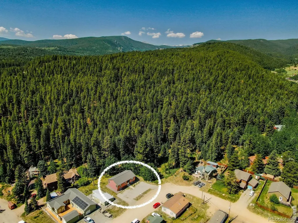 788 W 4th Street Nederland CO 80466