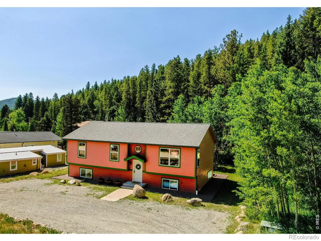 788 W 4th Street Nederland CO 80466