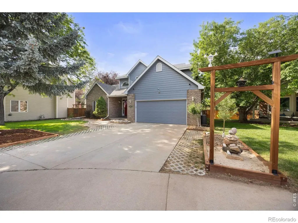2512 Fox Run Court Fort Collins CO 80526