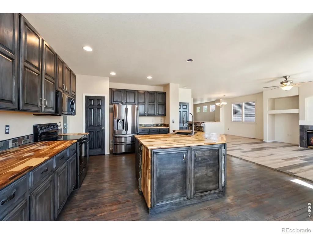 7356 New Raymer Court Fort Collins CO 80525