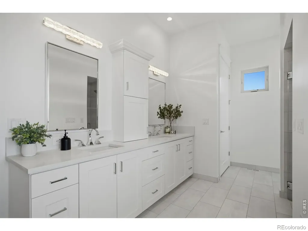 1270 E 57th Street Loveland CO 80538