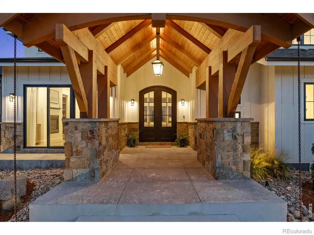 1270 E 57th Street Loveland CO 80538