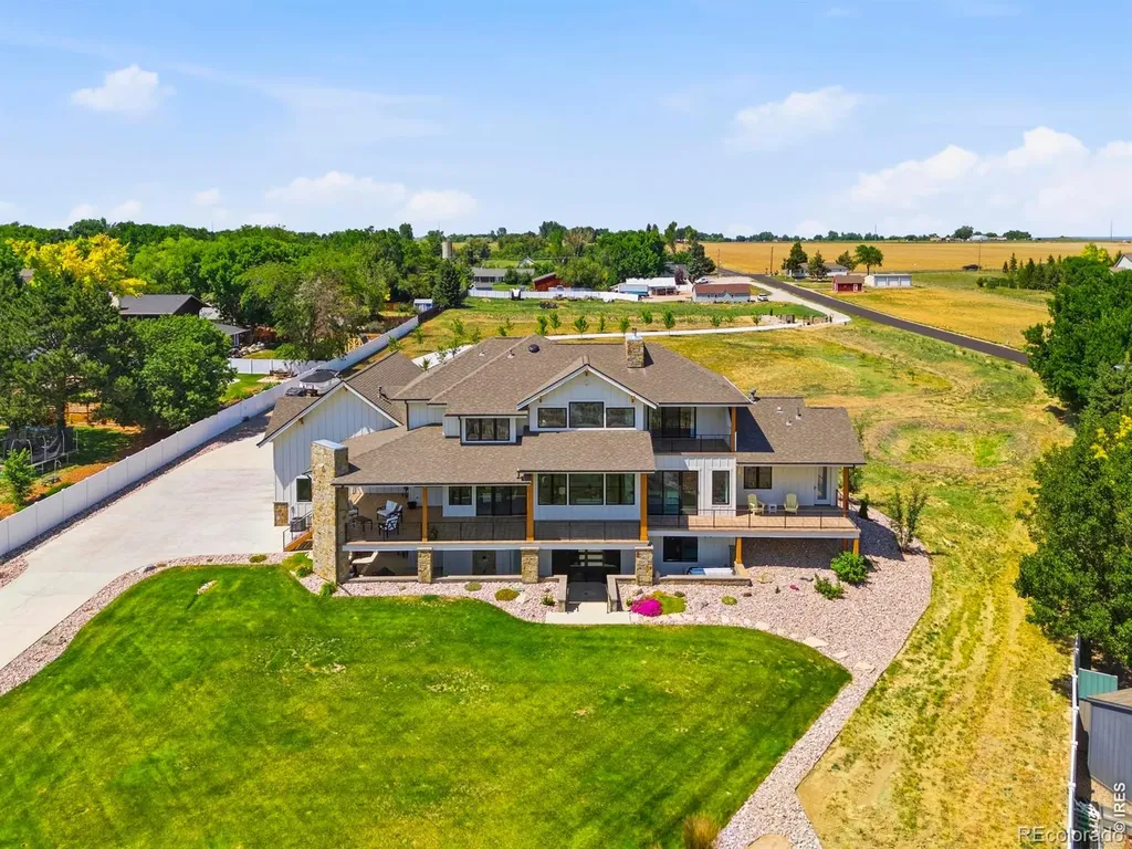 1270 E 57th Street Loveland CO 80538