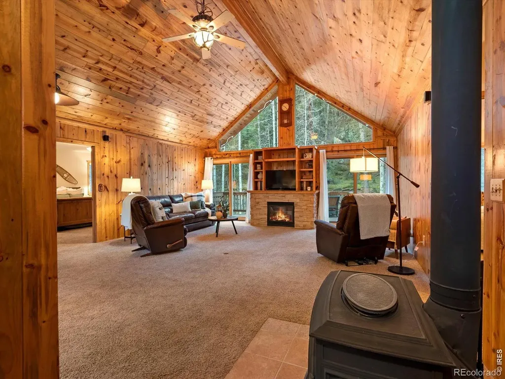 1035 Streamside Drive Drake CO 80515
