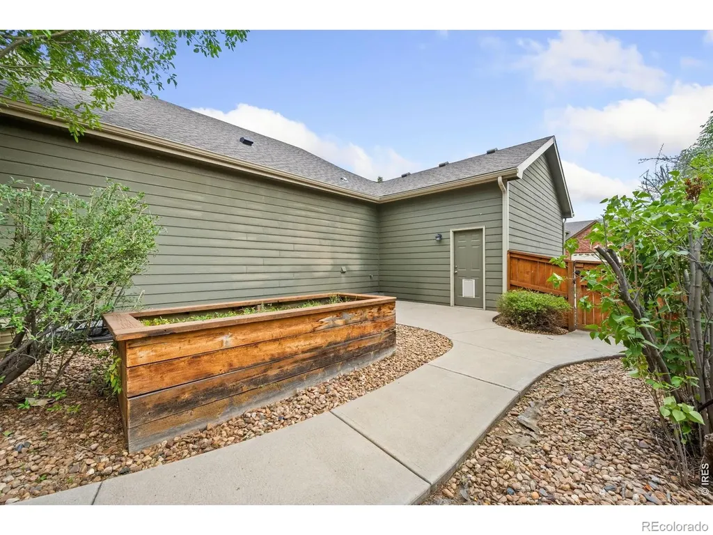 1925 Massachusetts Street Loveland CO 80538