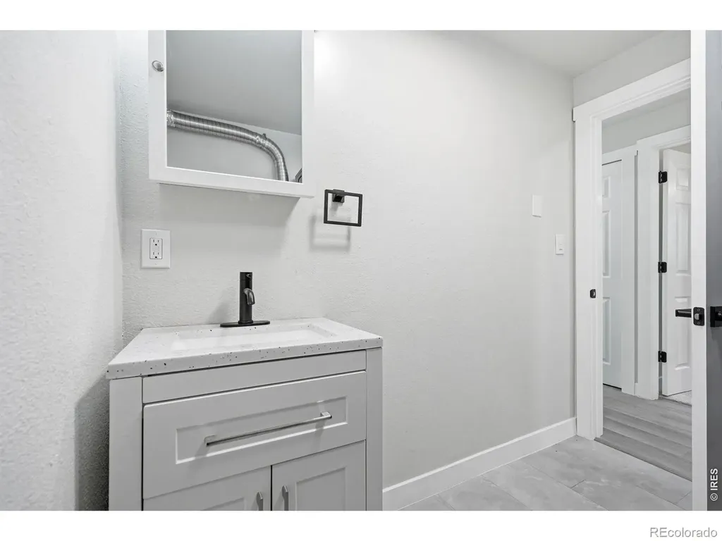 1035 6th Street Berthoud CO 80513