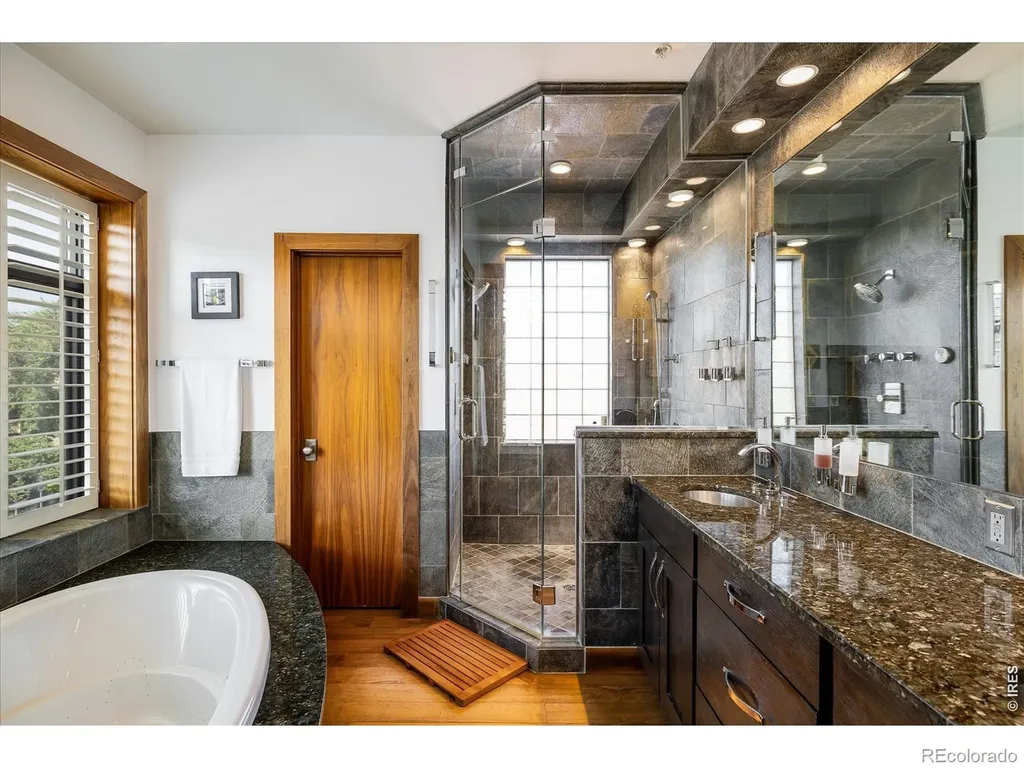 820 Pearl Street Boulder CO 80302
