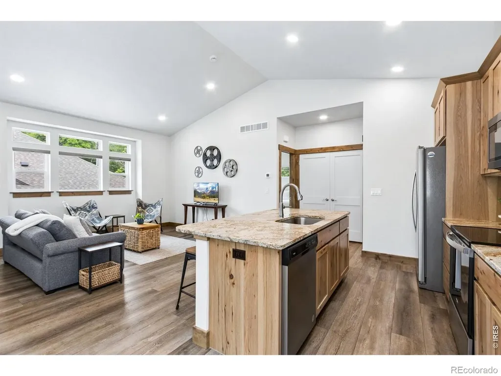 1060 Cleveland Avenue Loveland CO 80537