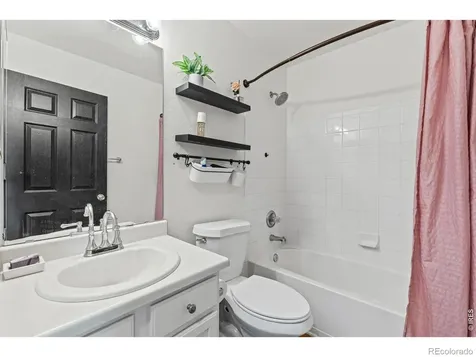 18132 E Linvale Drive Aurora CO 80013
