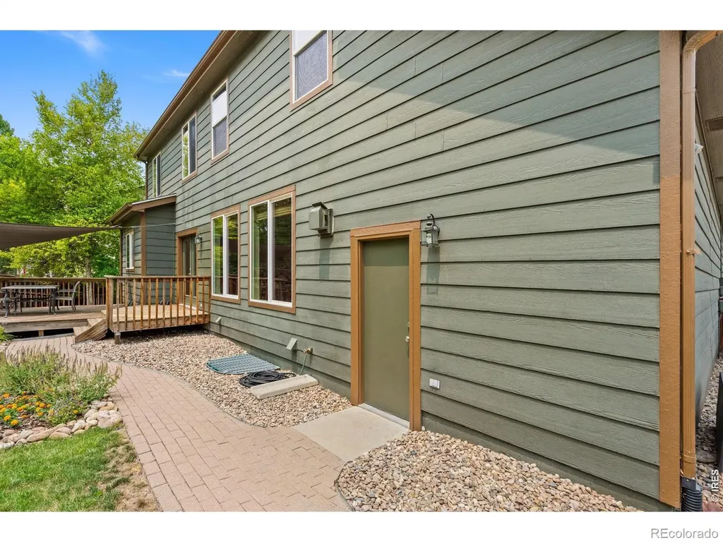 639 Americana Road Longmont CO 80504