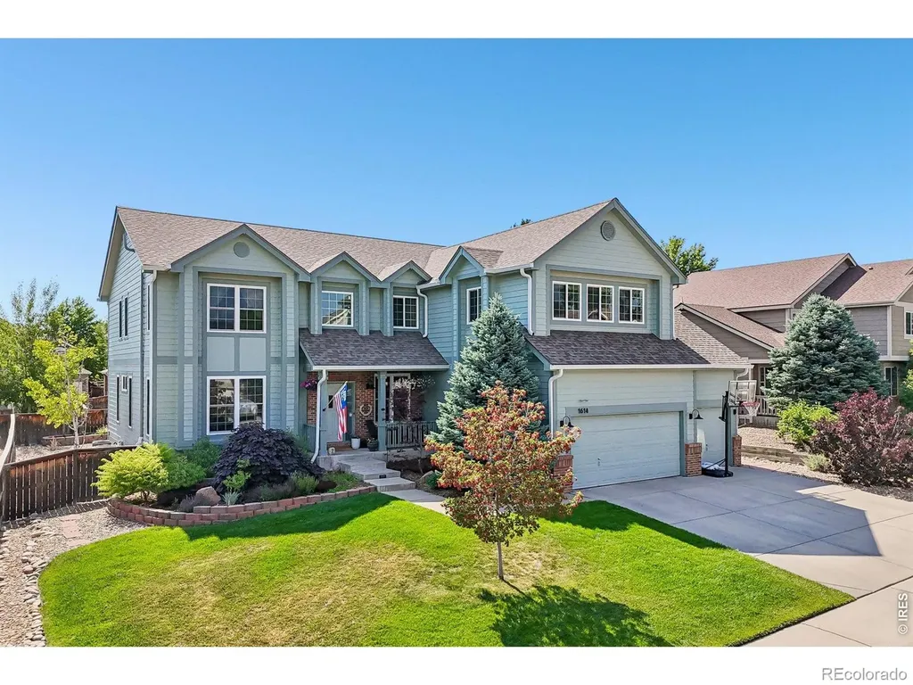 1614 Hallet Peak Drive Longmont CO 80503