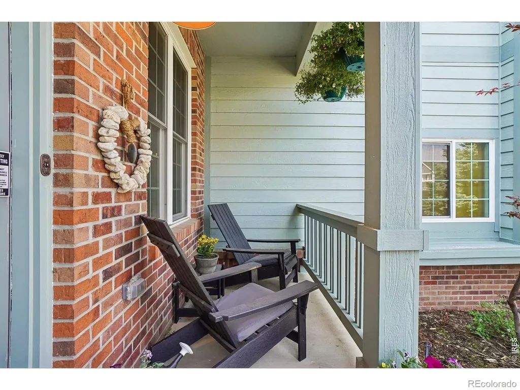 1614 Hallet Peak Drive Longmont CO 80503