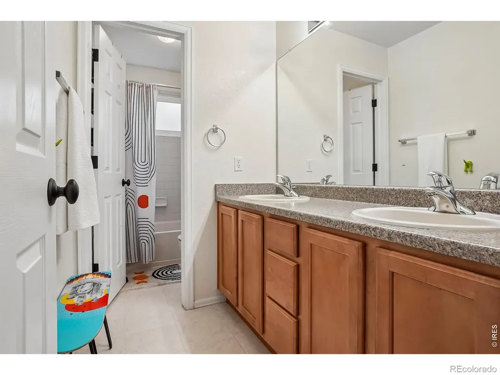 1614 Hallet Peak Drive Longmont CO 80503