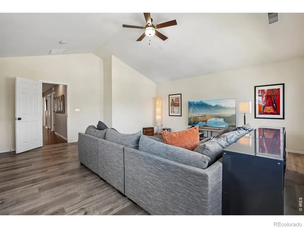 1614 Hallet Peak Drive Longmont CO 80503