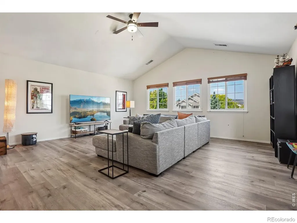 1614 Hallet Peak Drive Longmont CO 80503