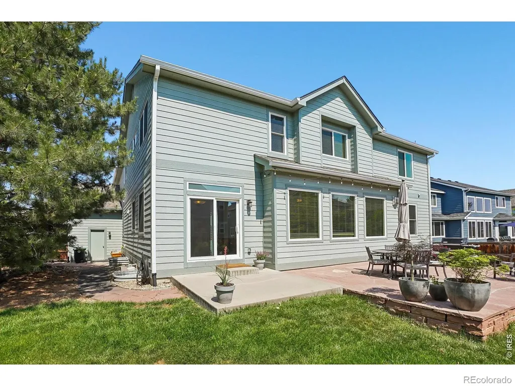 1614 Hallet Peak Drive Longmont CO 80503