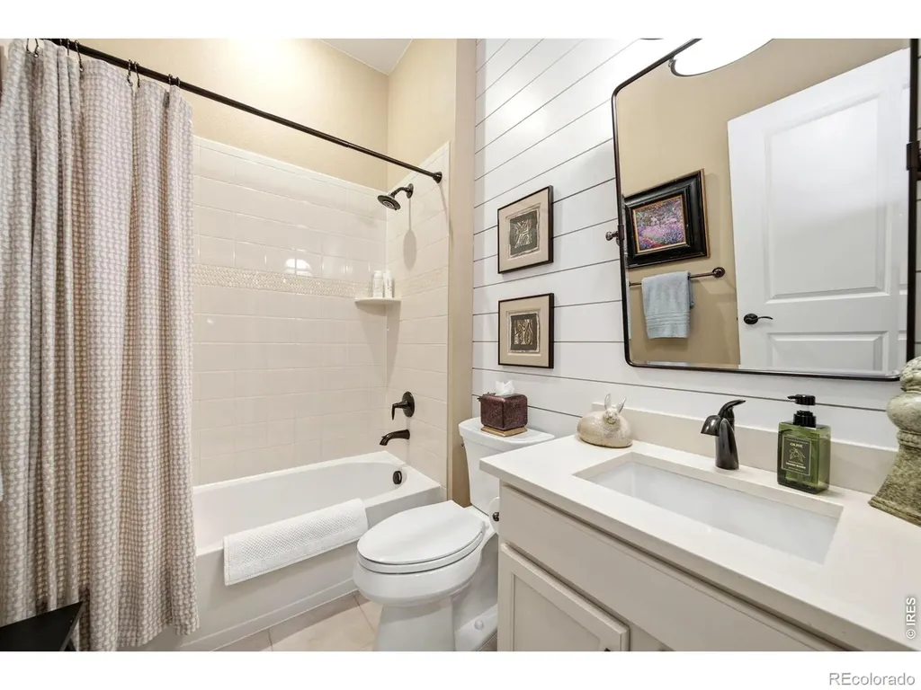 6015 Spindlebush Lane Fort Collins CO 80528