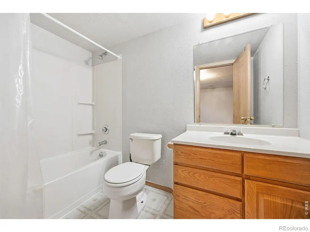 2242 Yorkshire Street Fort Collins CO 80526