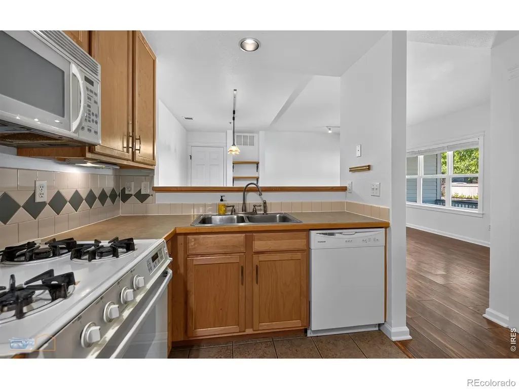1575 Zamia Avenue Boulder CO 80304