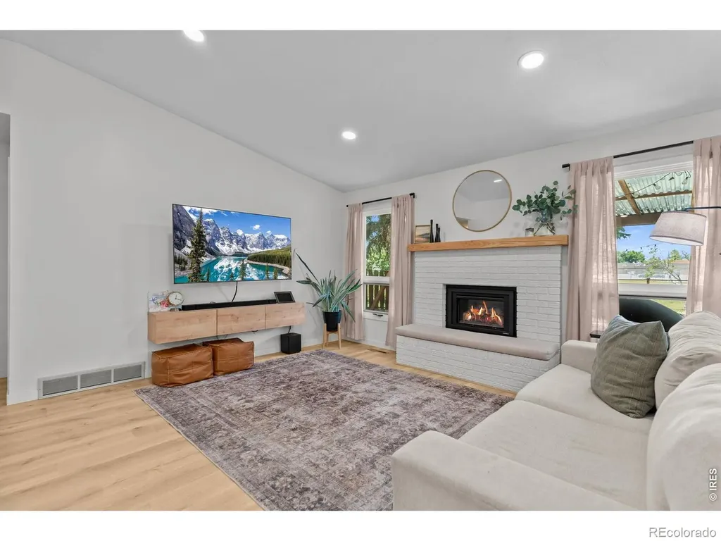 817 Parkview Drive Fort Collins CO 80525