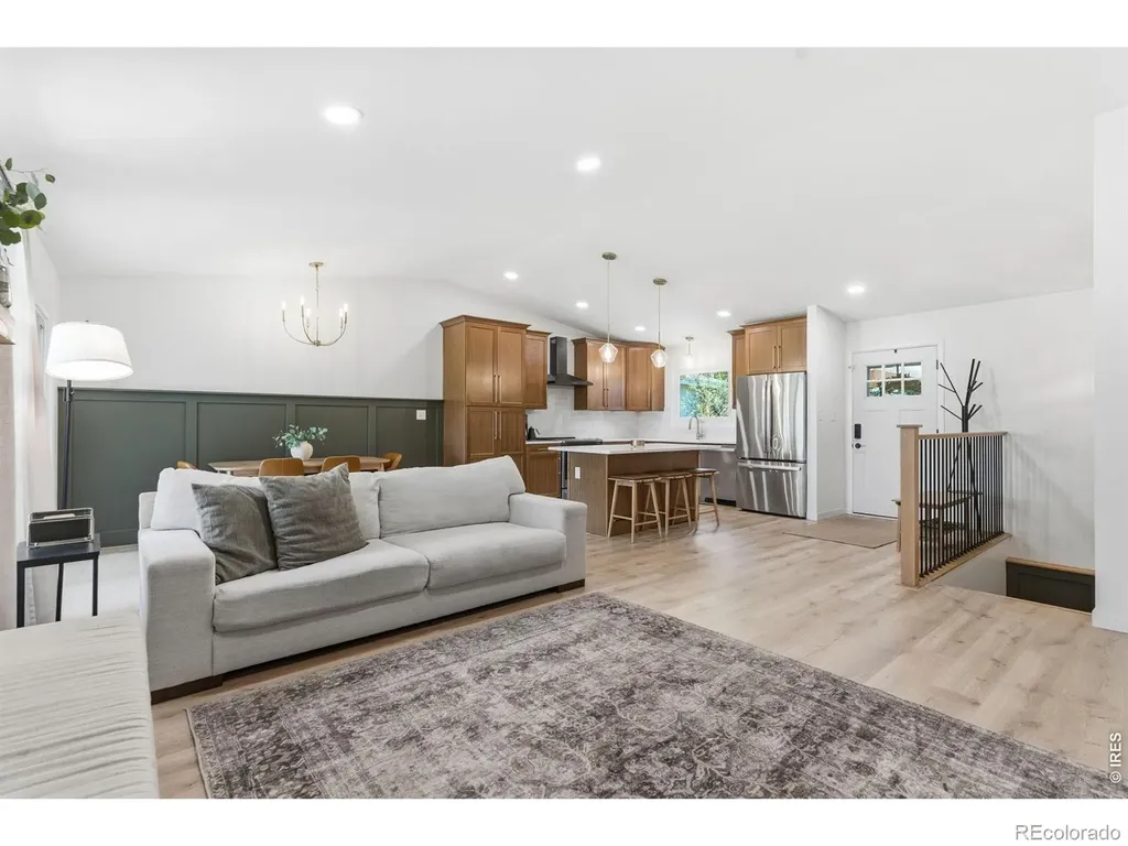 817 Parkview Drive Fort Collins CO 80525