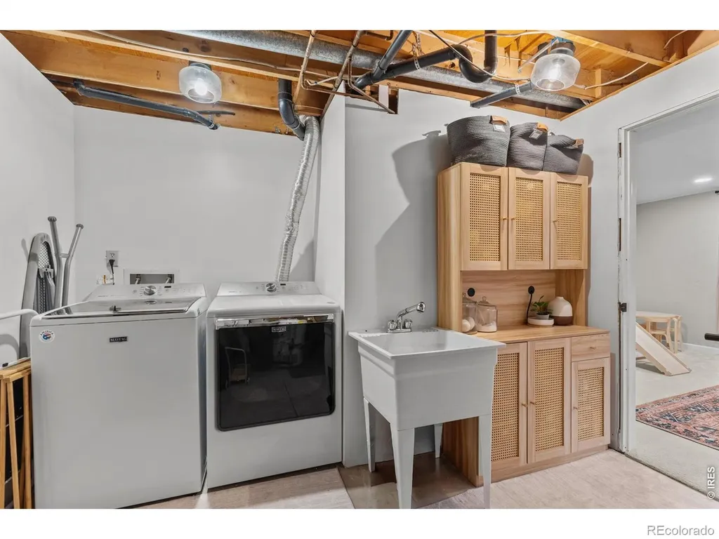 817 Parkview Drive Fort Collins CO 80525