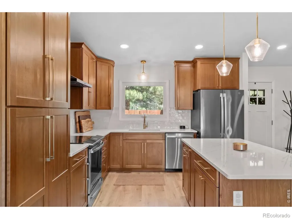 817 Parkview Drive Fort Collins CO 80525