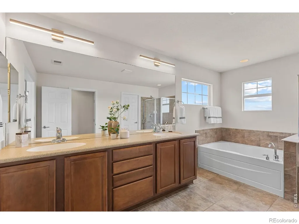 3541 Vestal Loop Broomfield CO 80023
