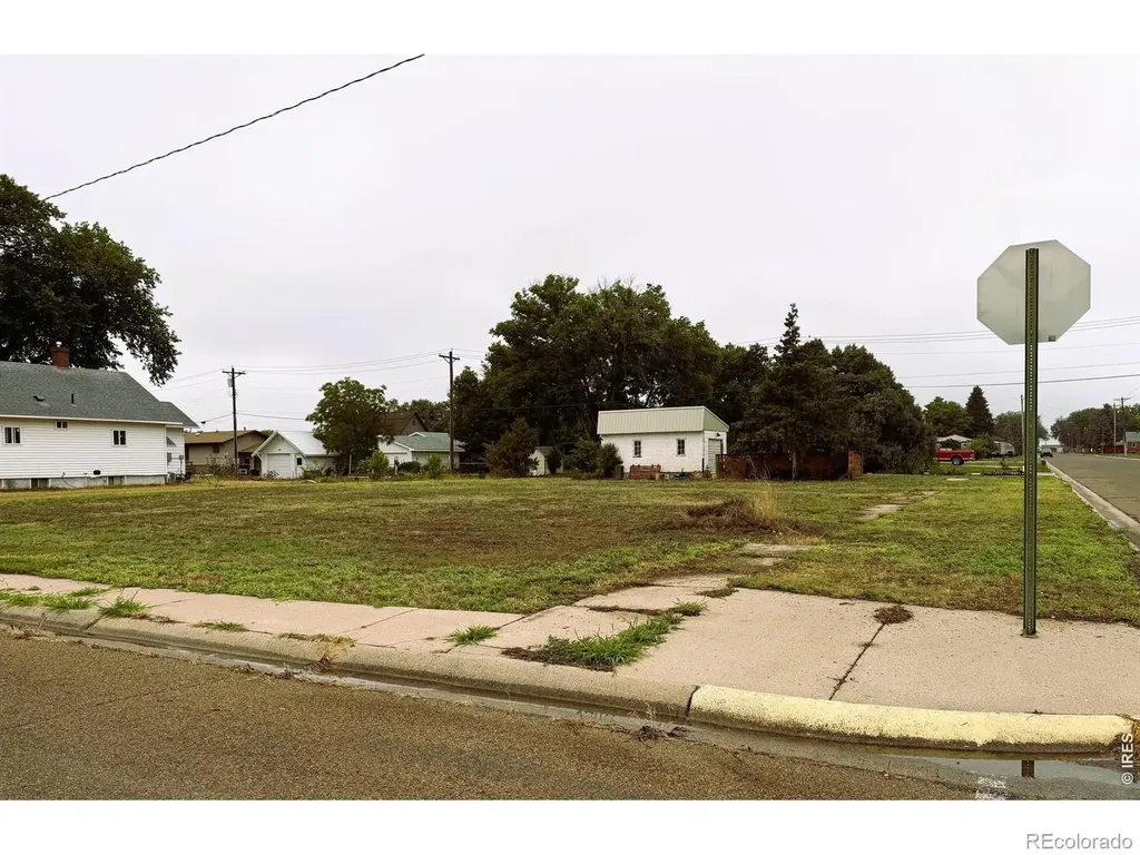 600 W 5th Street Julesburg CO 80737