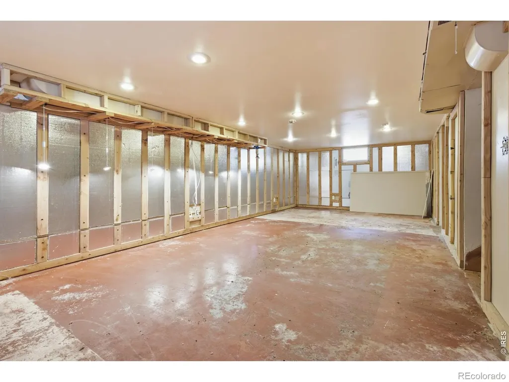 820 Vivian Street Longmont CO 80501