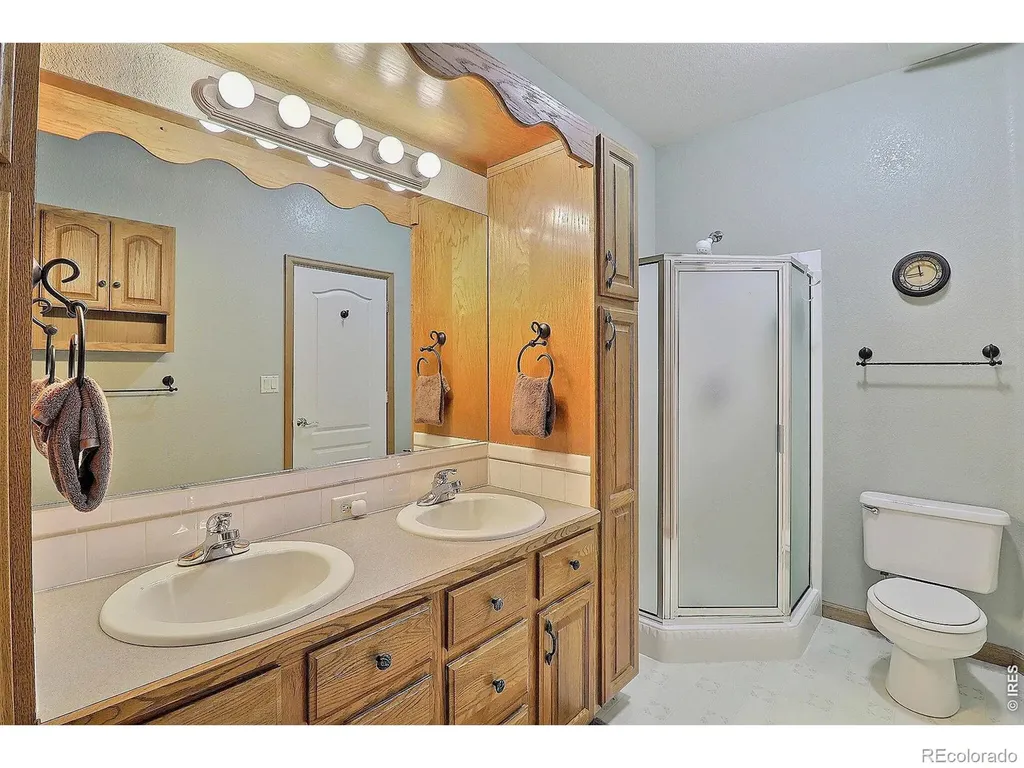 5614 W 16th St Lane Greeley CO 80634