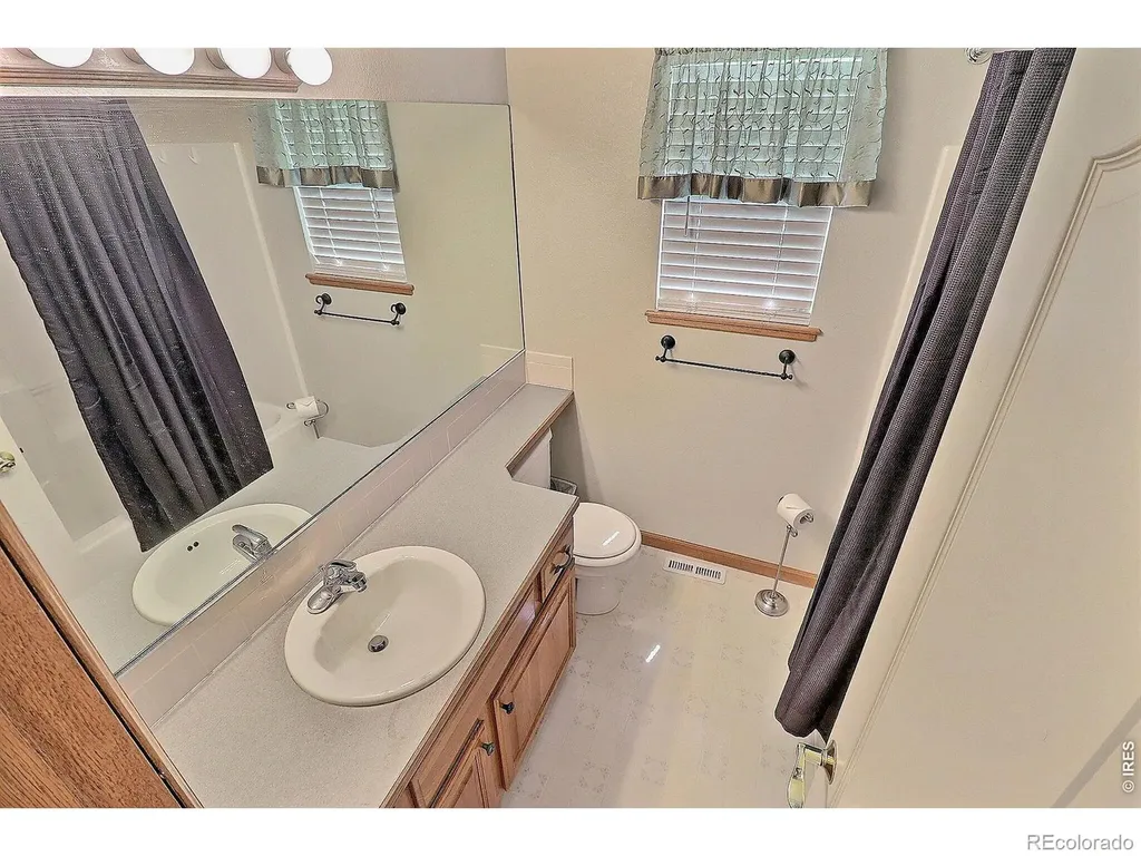 5614 W 16th St Lane Greeley CO 80634