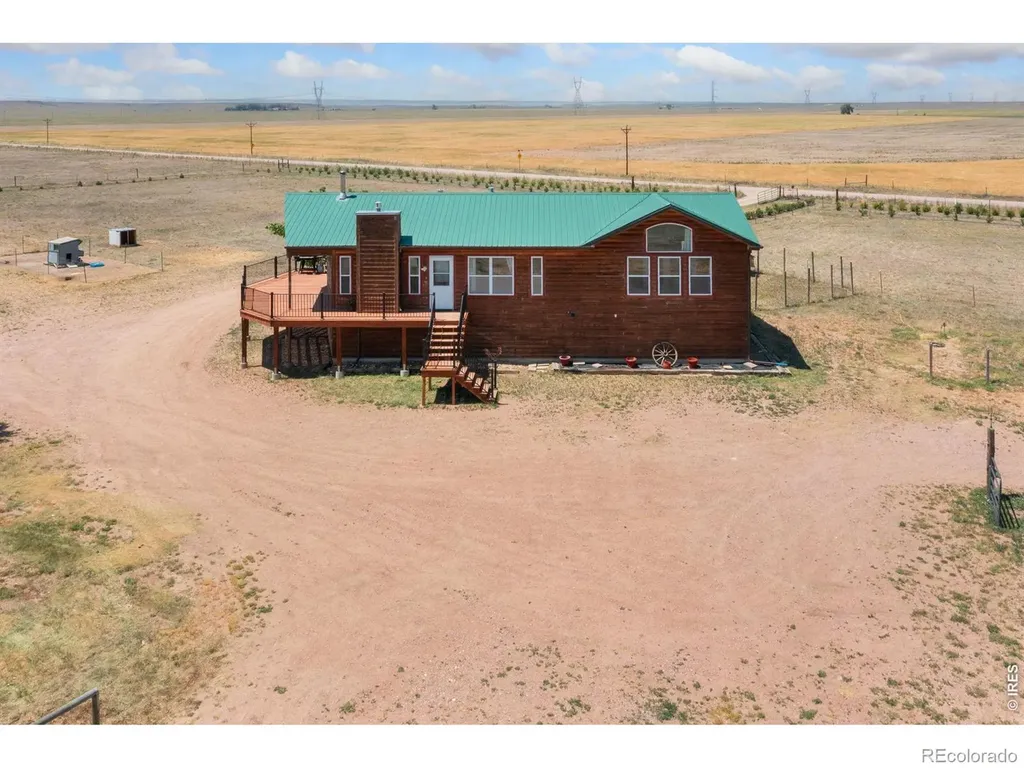 9260 County Road 118 Carr CO 80612