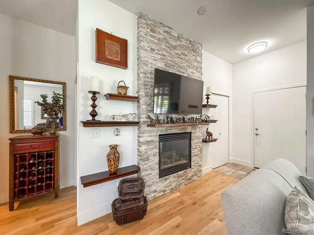 1441 Moonlight Drive Longmont CO 80504